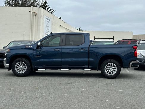 Used 2019 Chevrolet Silverado 1500 LT w/ Texas Edition AWD/4WD image 7
