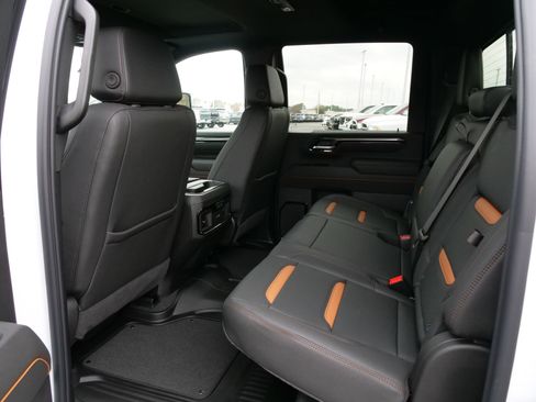 New 2026 GMC Sierra 2500 AT4 w/ AT4 Premium Plus Package image 15