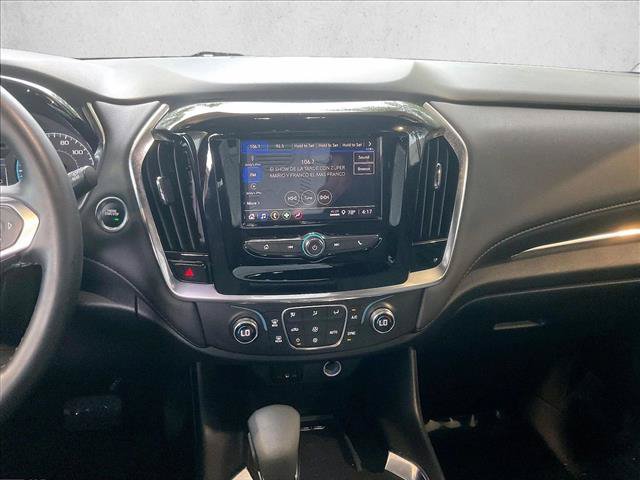 Used 2023 Chevrolet Traverse LT FWD image 8