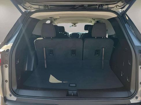 Used 2019 Chevrolet Traverse LT w/ LPO, Floor Liner Package AWD/4WD image 24