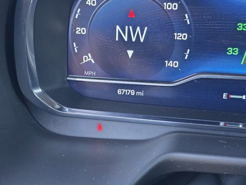 Used 2024 Chevrolet Suburban LT image 41