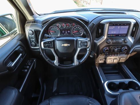 Used 2019 Chevrolet Silverado 1500 LTZ image 25