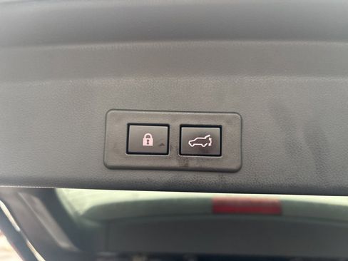 Used 2021 Subaru Ascent Limited w/ Popular Package #2 image 26