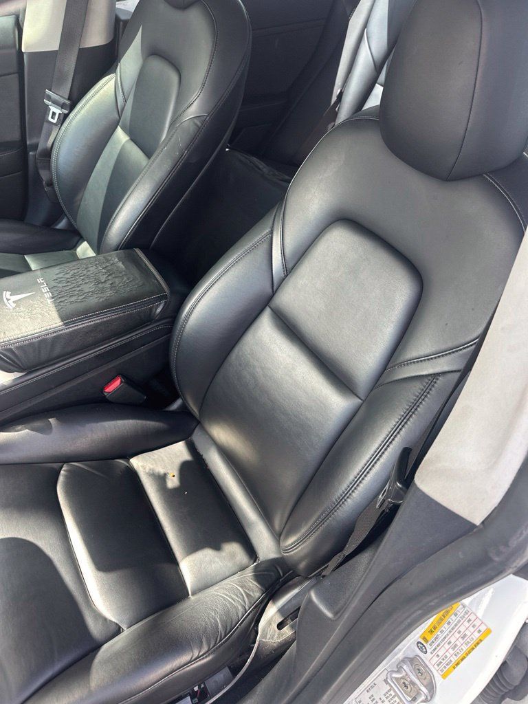 Used 2021 Tesla Model 3 Standard Range Plus RWD image 8