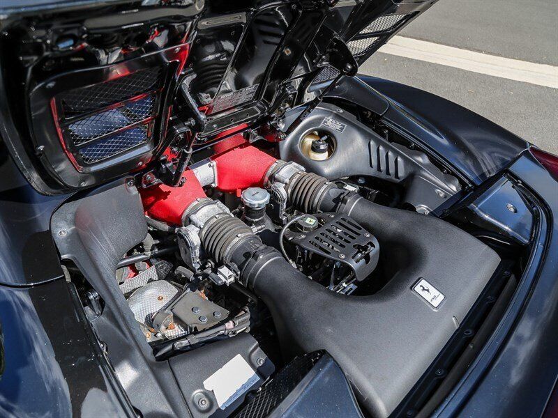 Used 2013 Ferrari 458 Spider RWD image 56