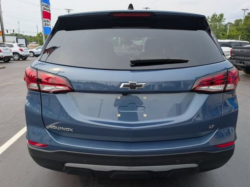 Used 2024 Chevrolet Equinox LT FWD image 4