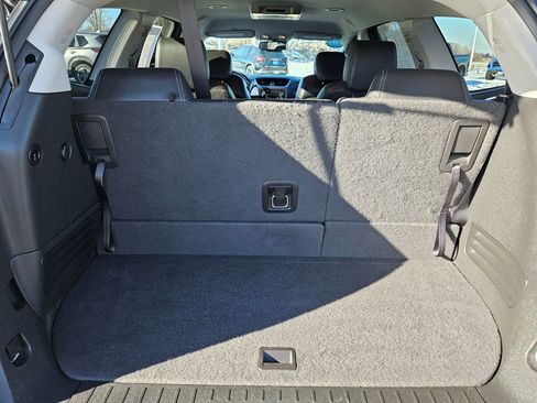 Used 2017 Chevrolet Traverse Premier image 30