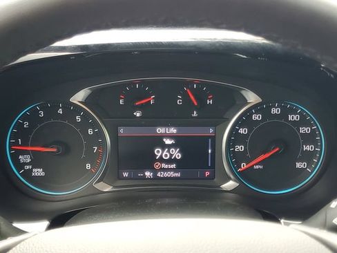 Certified 2023 Chevrolet Traverse RS FWD image 26