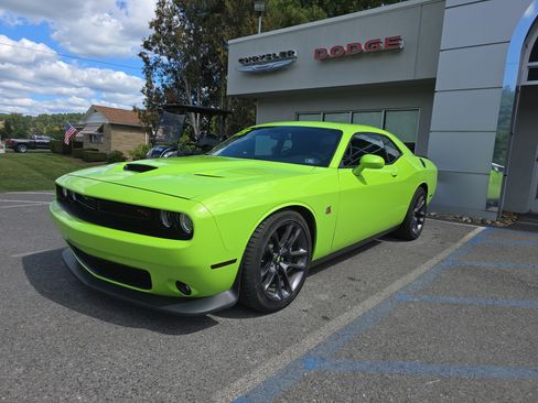 Used 2023 Dodge Challenger R/T Scat Pack image 8