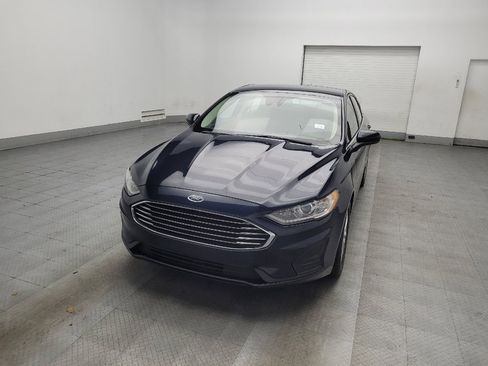 Used 2020 Ford Fusion SE image 15