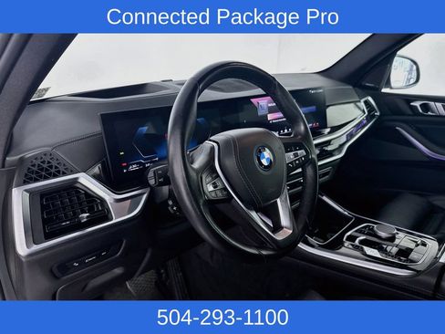 Used 2025 BMW X5 xDrive50e AWD/4WD image 11