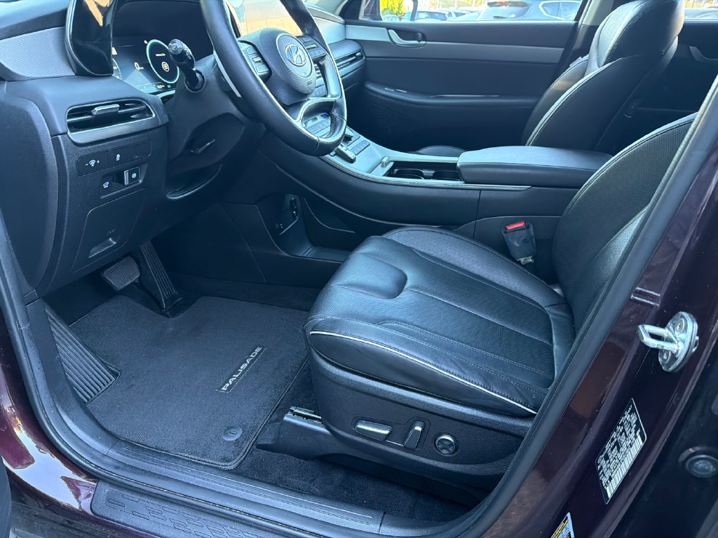 Used 2023 Hyundai Palisade SEL FWD image 9