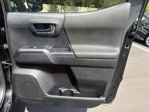 Certified 2023 Toyota Tacoma TRD Off-Road RWD image 18