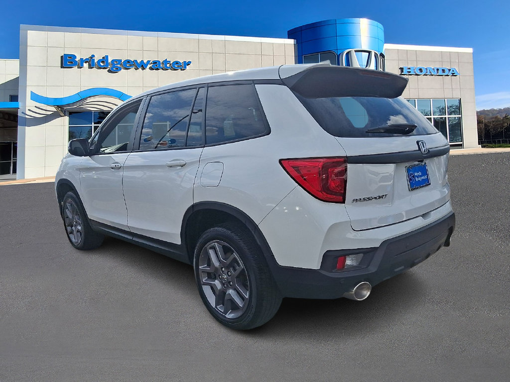 Used 2023 Honda Passport EX-L image 4