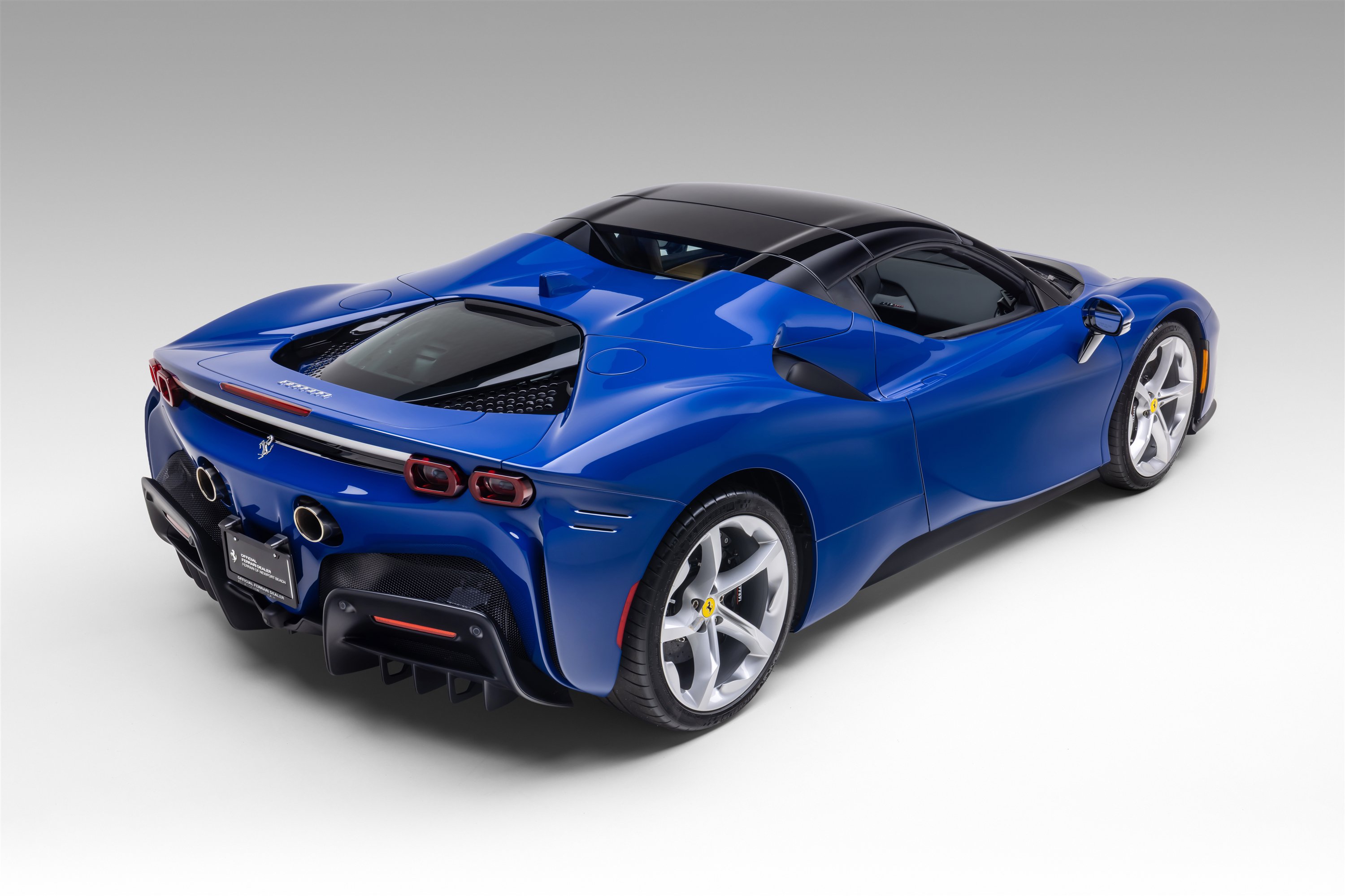 Certified 2022 Ferrari SF90 Spider AWD/4WD image 14