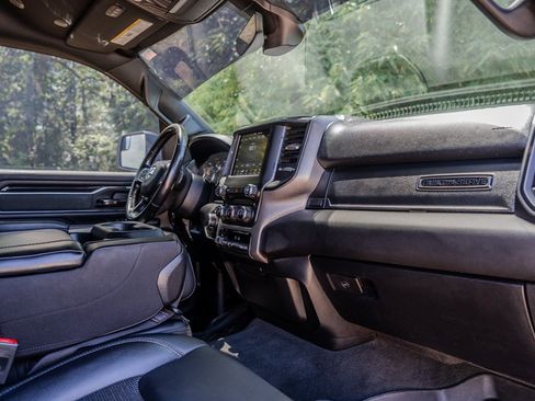 Used 2020 RAM 1500 Big Horn w/ Built-to-serve Edition RWD image 31