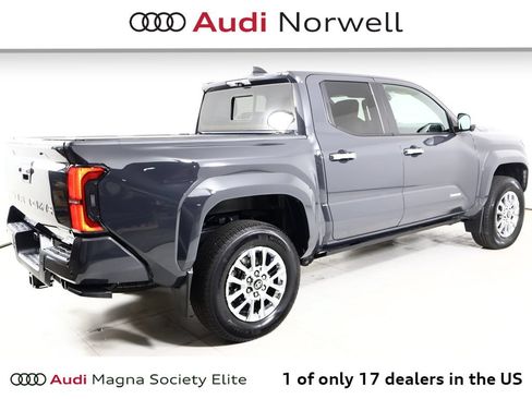 Used 2024 Toyota Tacoma Limited AWD/4WD image 20