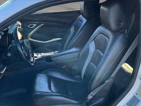 Used 2016 Chevrolet Camaro LT image 25