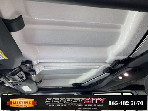 New 2026 Jeep Gladiator Mojave image 27