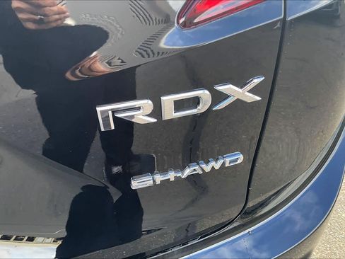 Used 2024 Acura RDX SH-AWD w/ Technology Package image 11