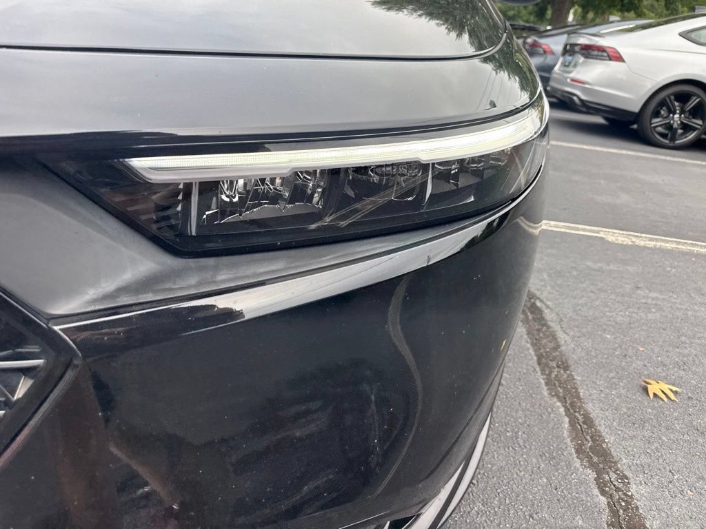 Certified 2024 Honda Accord Sport image 9