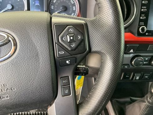 Used 2021 Toyota Tacoma TRD Sport w/ Advanced Technology Package image 11