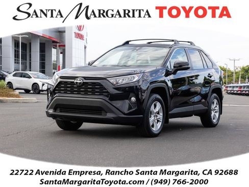 Certified 2021 Toyota RAV4 XLE FWD image 1