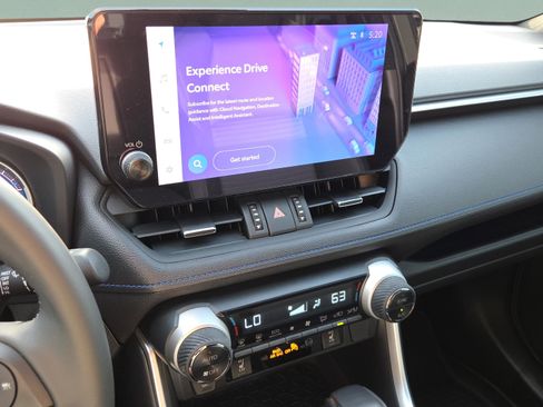 Certified 2025 Toyota RAV4 XSE image 27