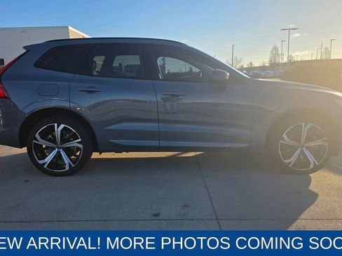 Used 2023 Volvo XC60 T8 Ultimate w/ Climate Package image 6