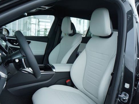 New 2026 Mercedes-Benz GLC 300 image 21