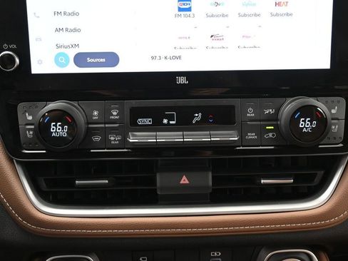 Certified 2024 Toyota Grand Highlander AWD image 22