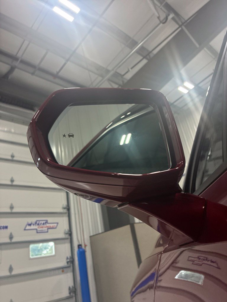 Used 2019 Chevrolet Blazer LT w/ Sound & Technology Package FWD image 12