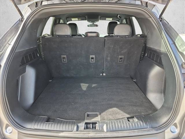 Used 2025 Ford Escape ST-Line AWD/4WD image 6