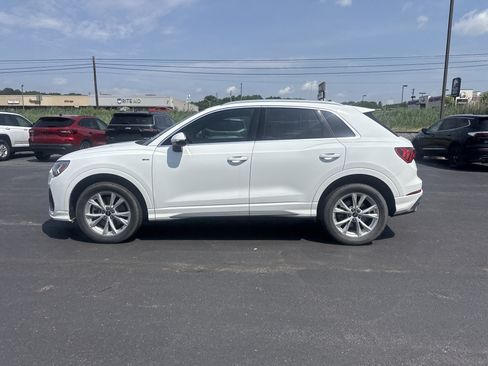 Used 2023 Audi Q3 2.0T Premium AWD/4WD image 7