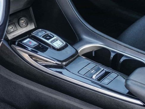 Used 2021 Hyundai Sonata SEL w/ Convenience Package image 18