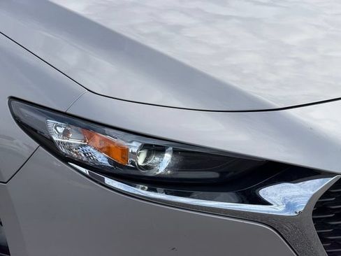 Used 2025 MAZDA MAZDA3 s FWD image 8