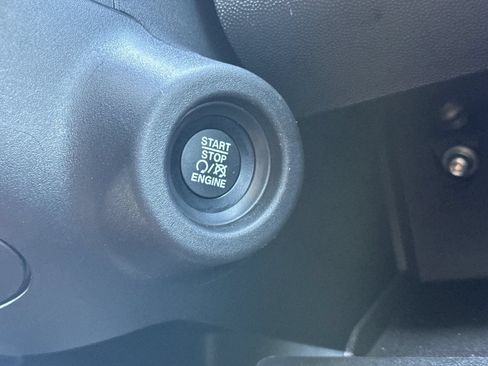 Used 2026 RAM ProMaster 2500 w/ Convenience Group FWD image 20