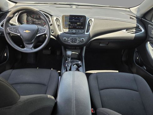 Used 2024 Chevrolet Malibu LT FWD image 13