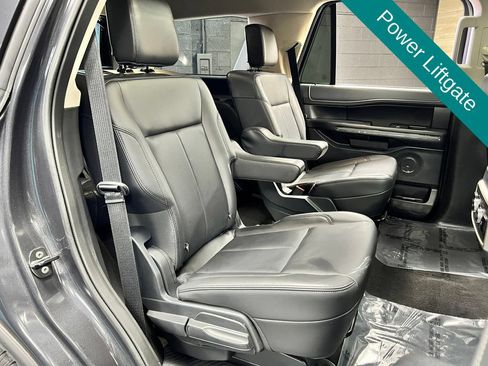 Used 2024 Ford Expedition XLT AWD/4WD image 15