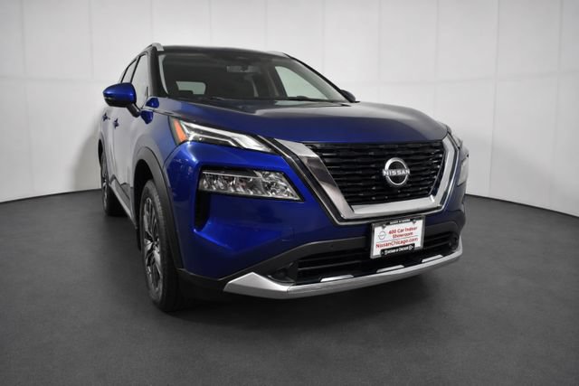 Certified 2023 Nissan Rogue Platinum w/ Platinum Premium Package AWD/4WD image 3