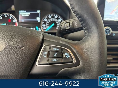 Used 2019 Ford EcoSport SE w/ SE Convenience Package image 16