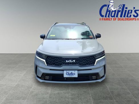 Used 2022 Kia Sorento SX AWD/4WD image 2