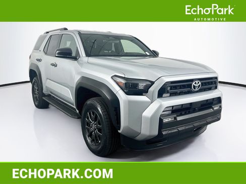 Used 2025 Toyota 4Runner SR5 AWD/4WD image 1