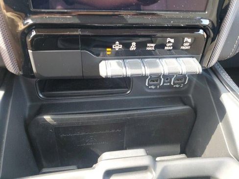 Used 2021 RAM 1500 Limited AWD/4WD image 37