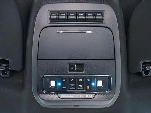 Used 2025 Ford F250 Platinum AWD/4WD image 20