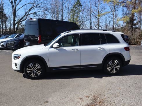 Certified 2025 Mercedes-Benz GLB 250 image 6