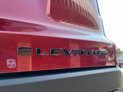 New 2026 GMC Terrain Elevation w/ Technology Package II image 8