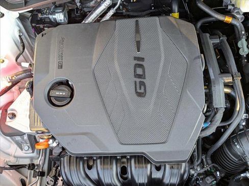 New 2025 Hyundai Tucson XRT image 16