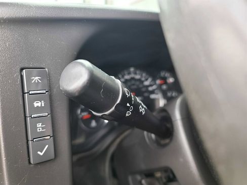 Used 2018 GMC Savana 2500 Extended w/ Driver Convenience Package image 23