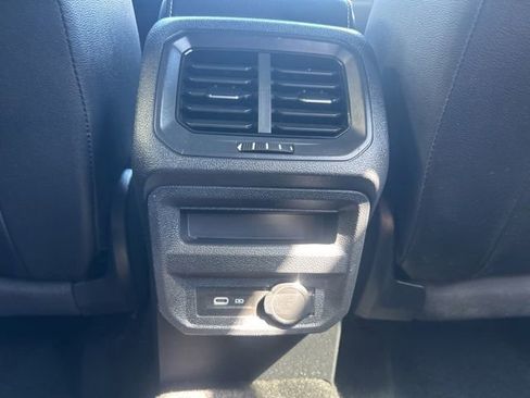 Used 2023 Volkswagen Tiguan SE R-Line AWD/4WD image 16
